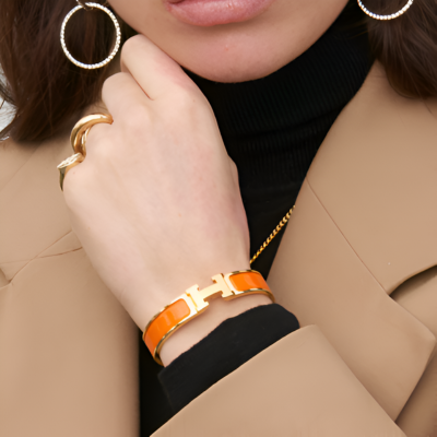 VIP - HELENE Elegante "H" Armband