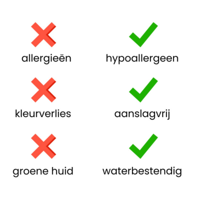 KAIA Vierkante Oorbellen