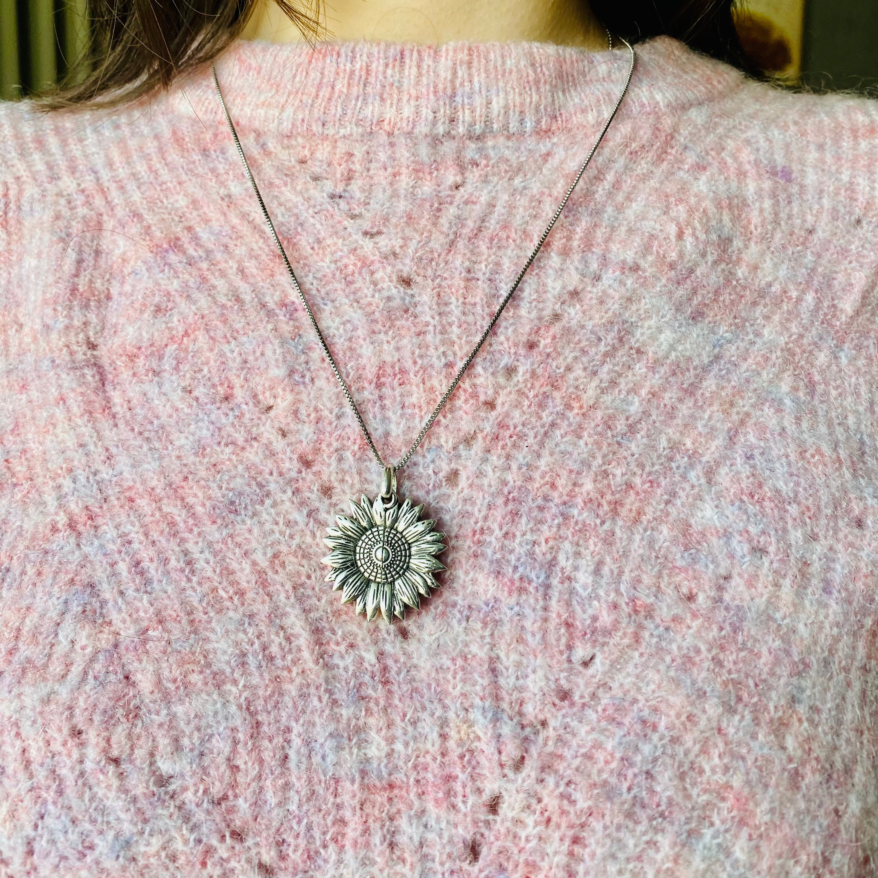 Zonnebloem Ketting - Keep Fucking Going 👊🏻